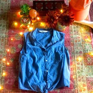 Am selling a farm shirt very cute but runs small